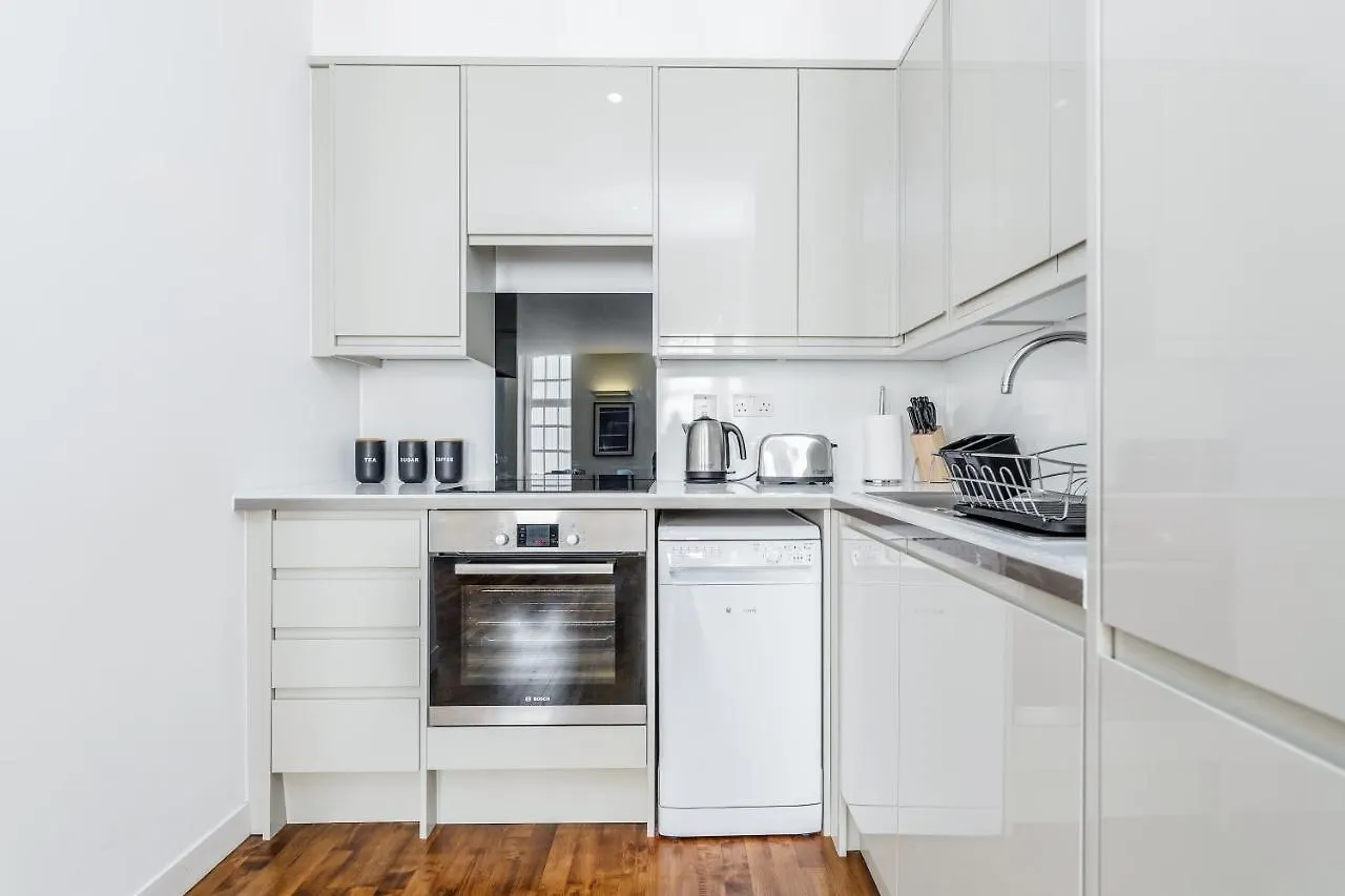 Lcs Liverpool Street Apartments 伦敦